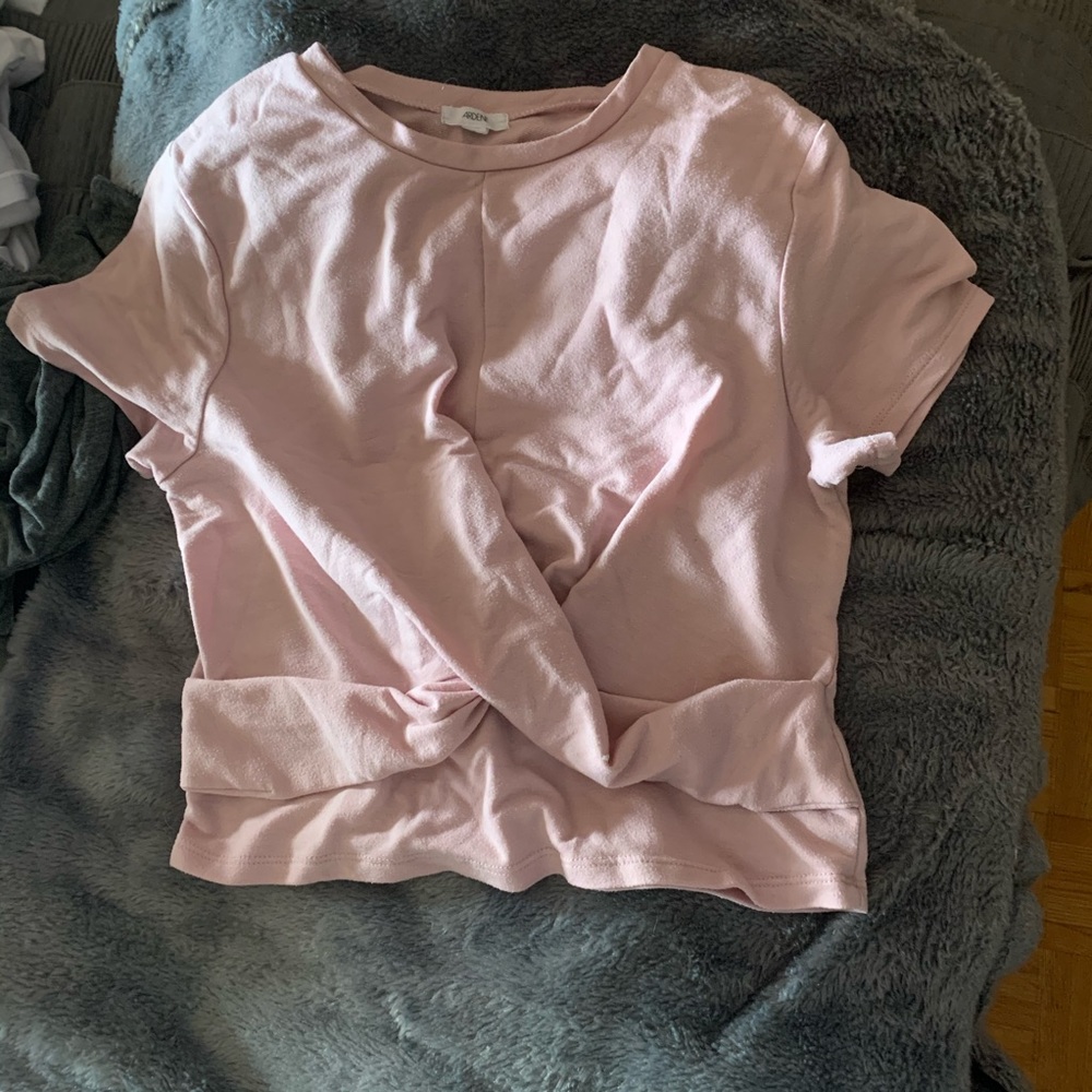 Criss cross short sleeve top
